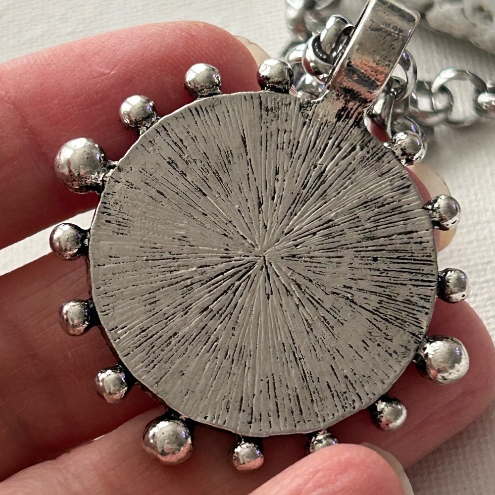 Liberty Silver Tone Replica Coin Pendant Necklace - Picture 8 of 8